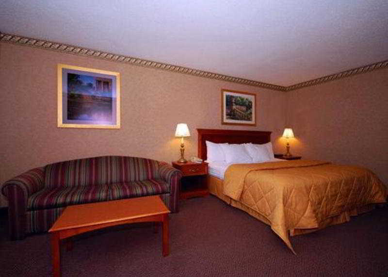 Baymont By Wyndham Copley Akron Δωμάτιο φωτογραφία